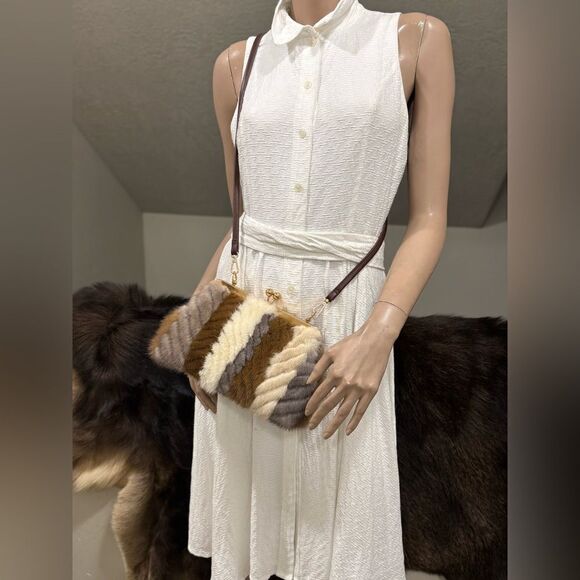 Colorblock Handmade Real Mink Fur Kisslock Clutch/Wristlet/Crossbody - Picture 10 of 15